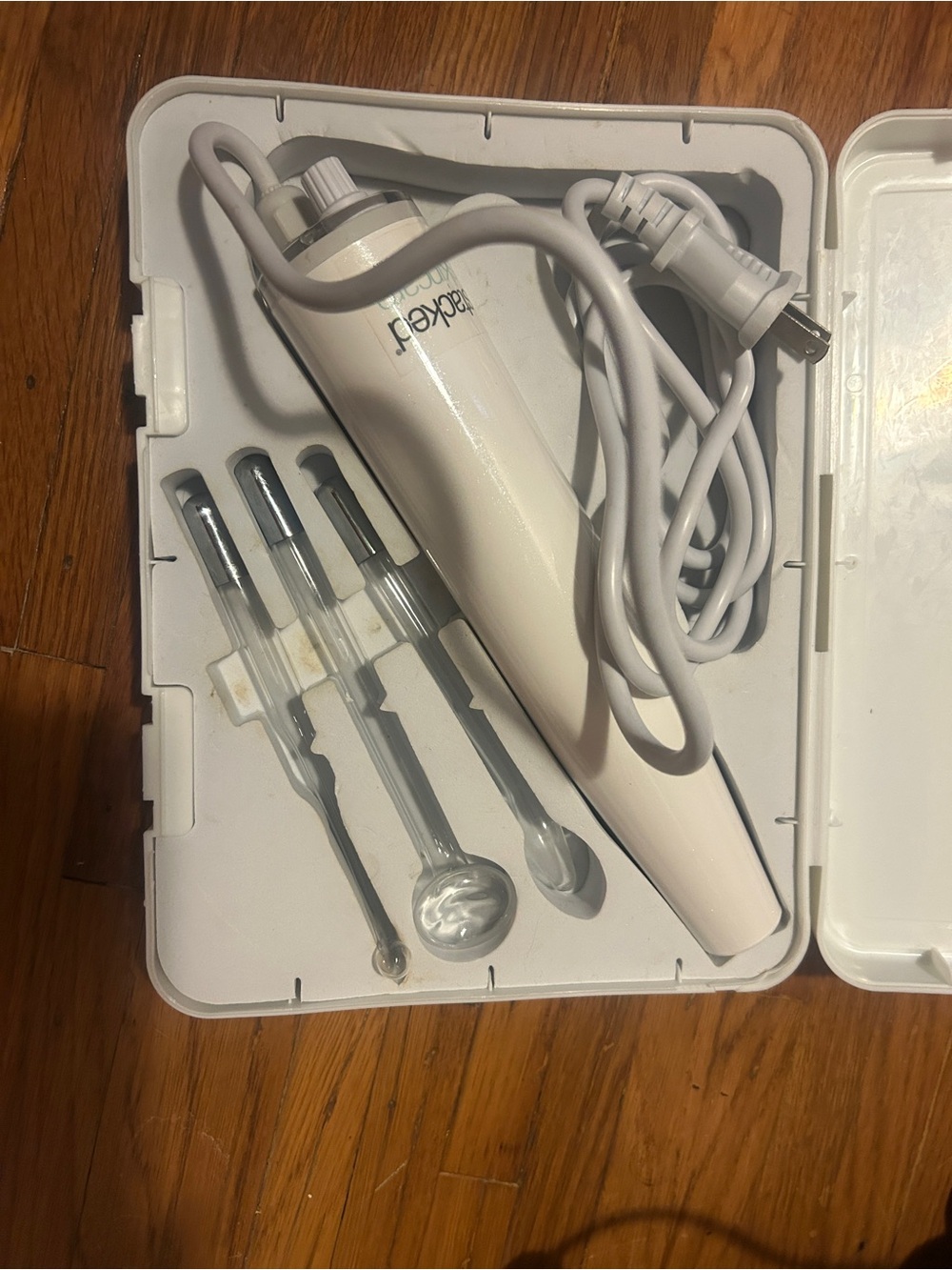 White High Frequency Tool & Pore Care Device with 3 Metal Probes